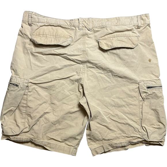Nike Vintage Khaki Cargo Utility Shorts - Picture 2 of 5